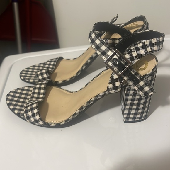 Circus black and white checked sandals. - Picture 2 of 5